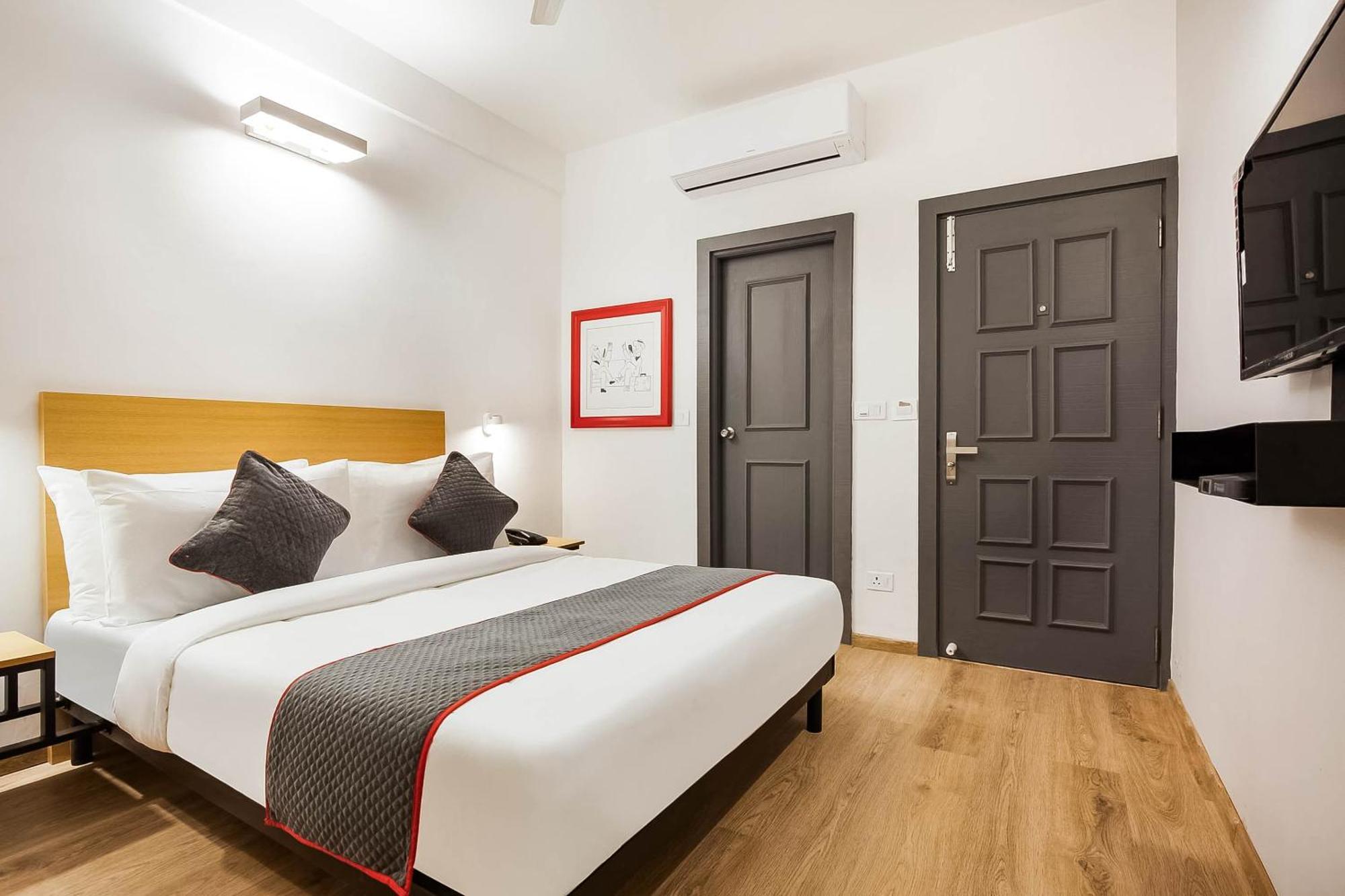 Super Townhouse Lords Inn Regency Mānglia Zewnętrze zdjęcie